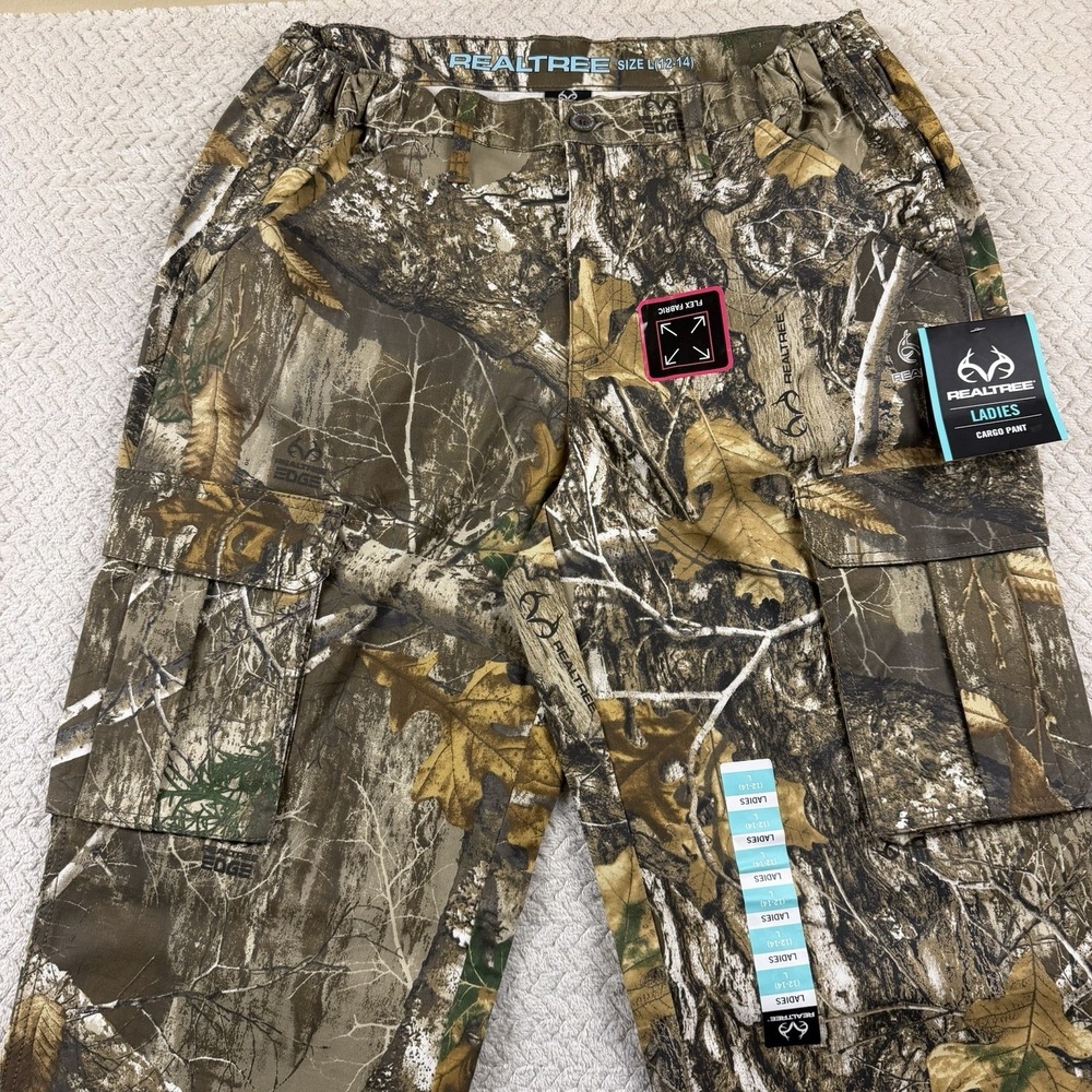 RealTree Camouflage Pants Women's Size L (12-14) Hunting  Cargo Pockets  Ladies - Picture 8 of 15